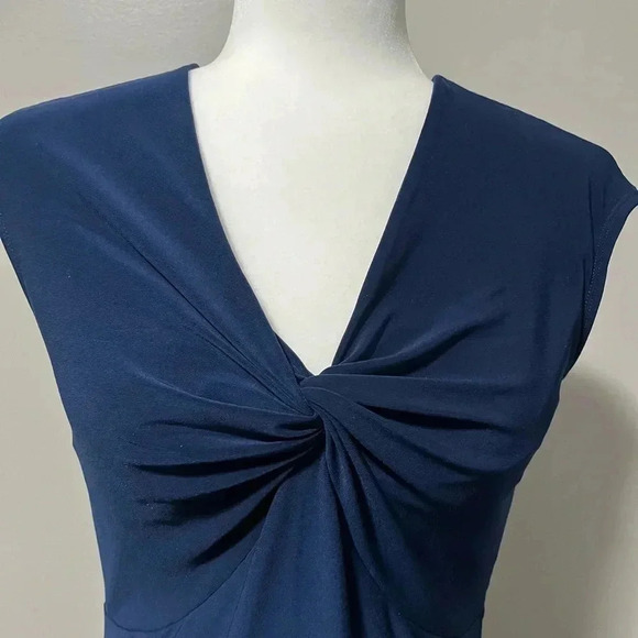 LAUREN Ralph Lauren Sleeveless Twist Front Dress - Picture 5 of 10